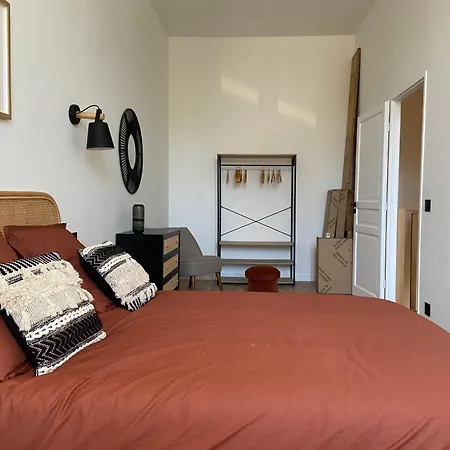 Duplex De Charme Au Coeur Du Triangle Dor Bordeaux